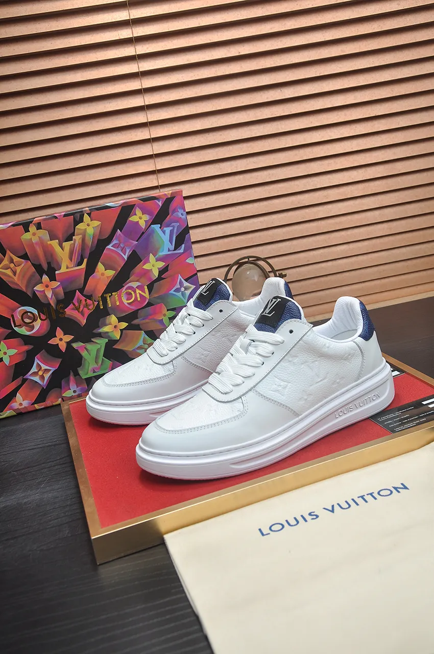 Men's shoes 💰540💶[LOUIS VUITTON] Original order price (water-dyed cowhide lining) new model 🍀LV Louis Vuitton * - top version of LV classic trendy shoes! Made of imported original cowhide, water-dyed cowhide lining, and original wear-resistant rubber outsole! High quality products! Code number 38-45 (45 is custom-made and cannot be returned or exchanged)